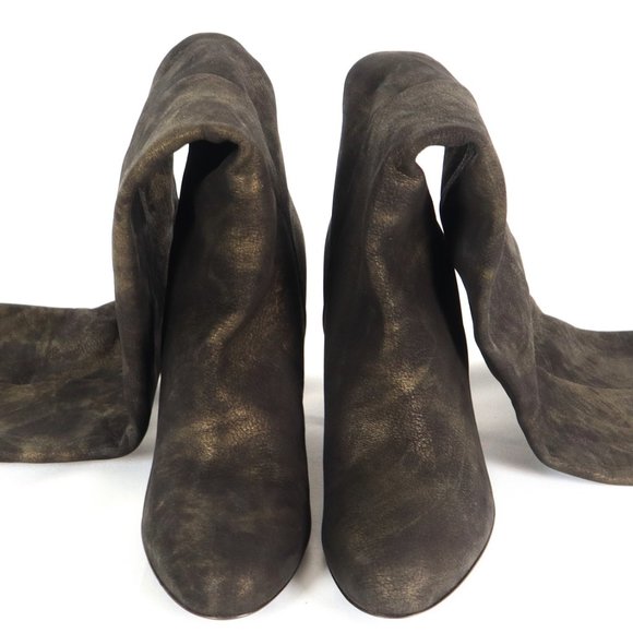 Chanel *BRAND NEW* Leather Knee-High Two-Tone Heeled Boots Size 39-1/2 - Picture 5 of 10